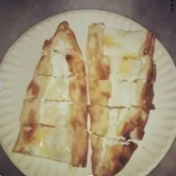 فطيرة لبنة بالعسل